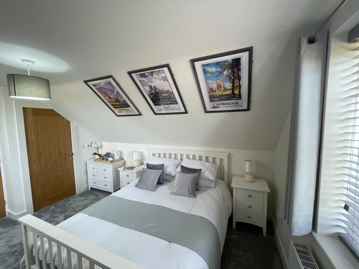 The Top Floor Stretham Exterior foto